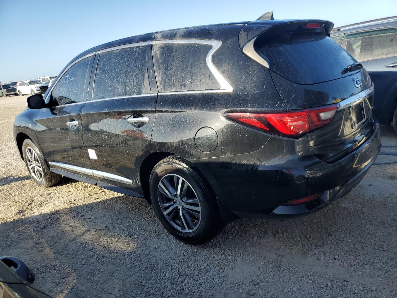 VIN 5N1DL0MN7JC530976 2018 INFINITI QX60 no.2