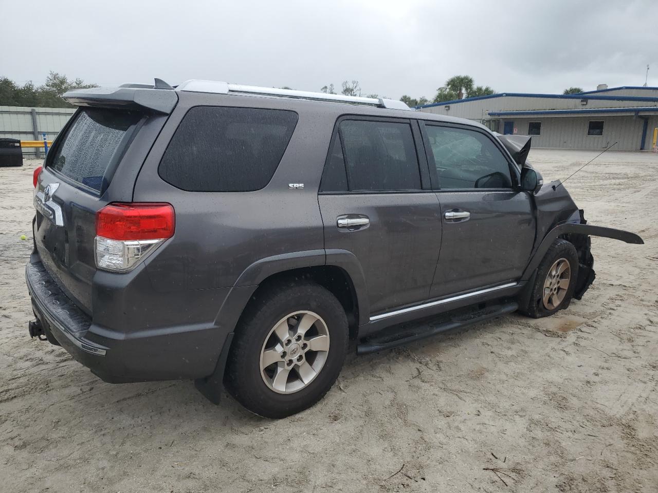 VIN JTEBU5JR4D5135512 2013 TOYOTA 4RUNNER no.3