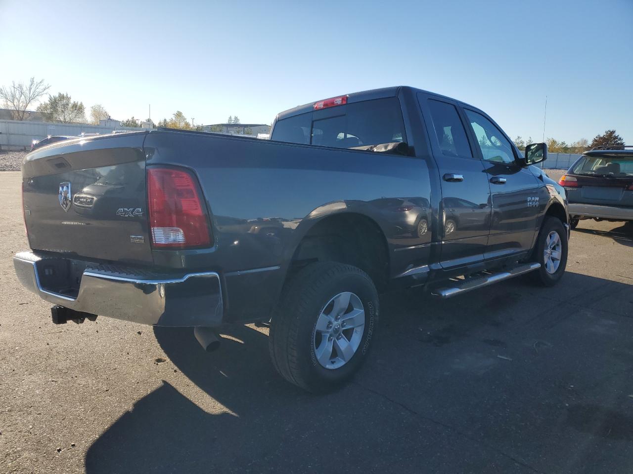 2017 RAM 1500 - Image 3