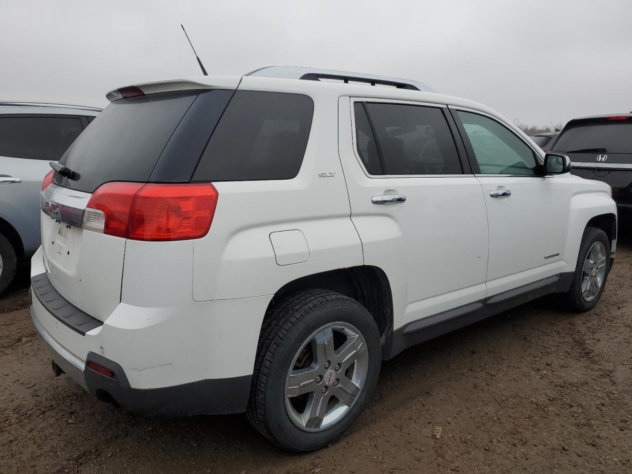 2013 GMC Terrain - Image 3