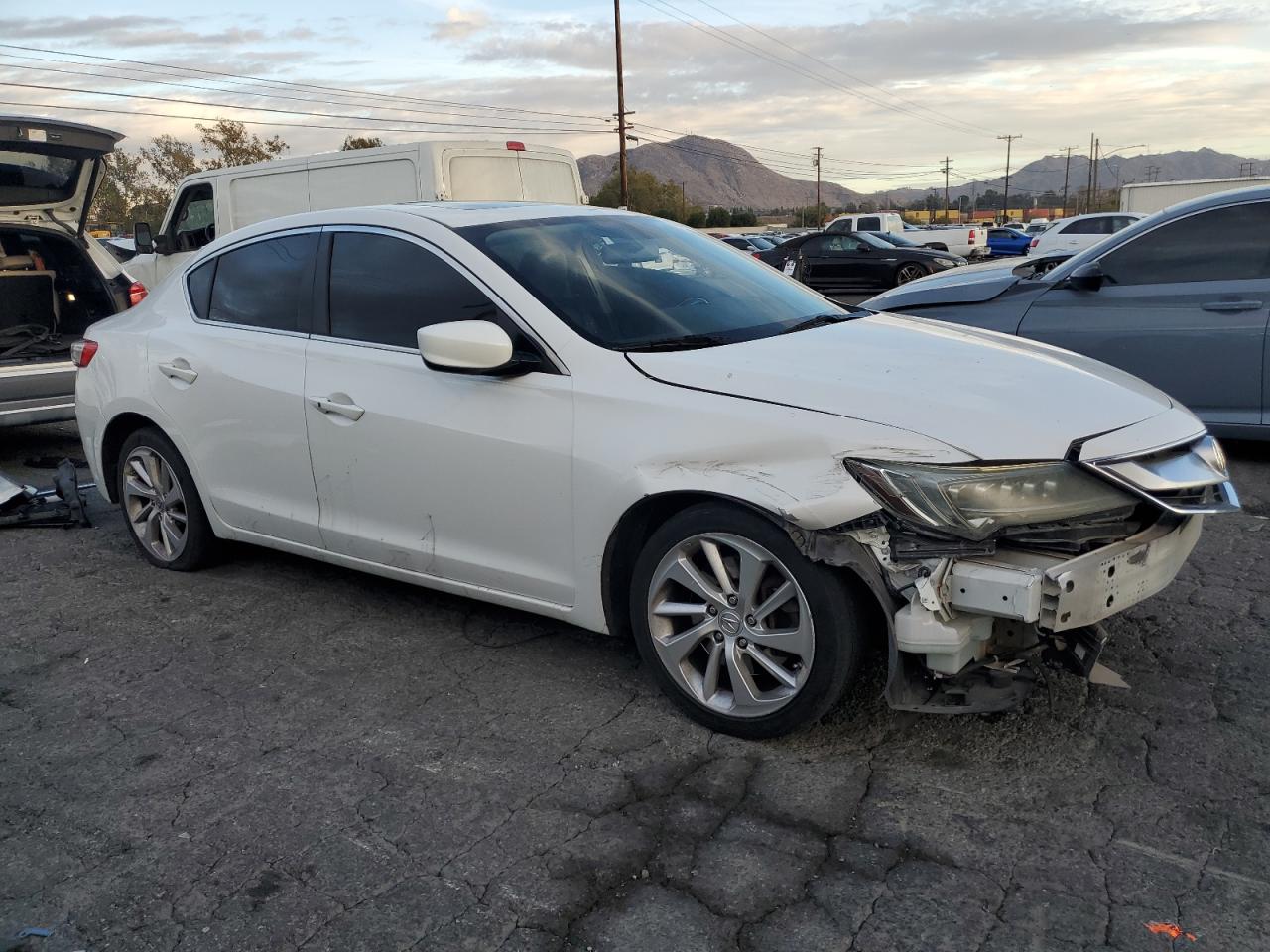 2017 Acura ILX - Image 4