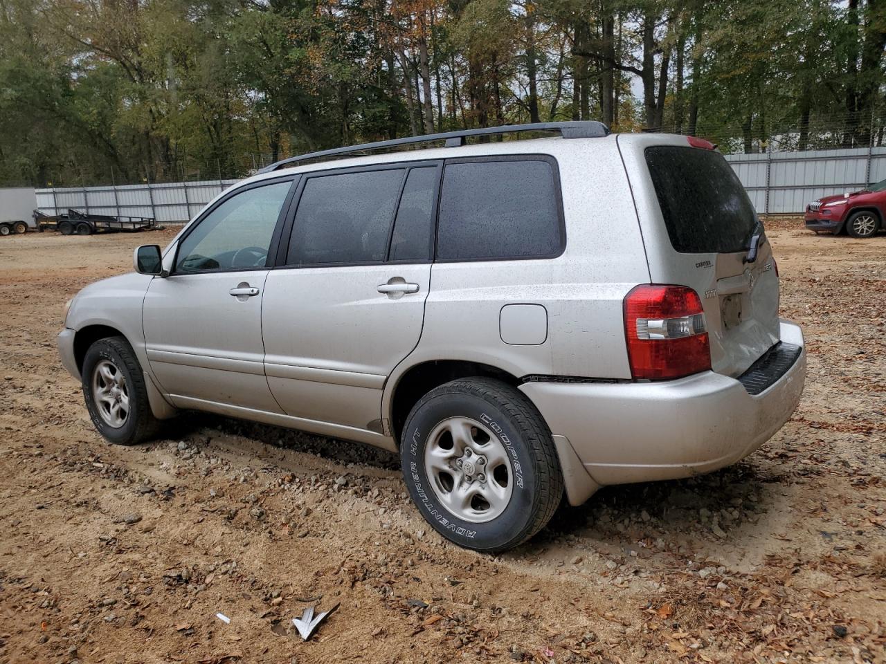 2005 Toyota Highlander - Image 2