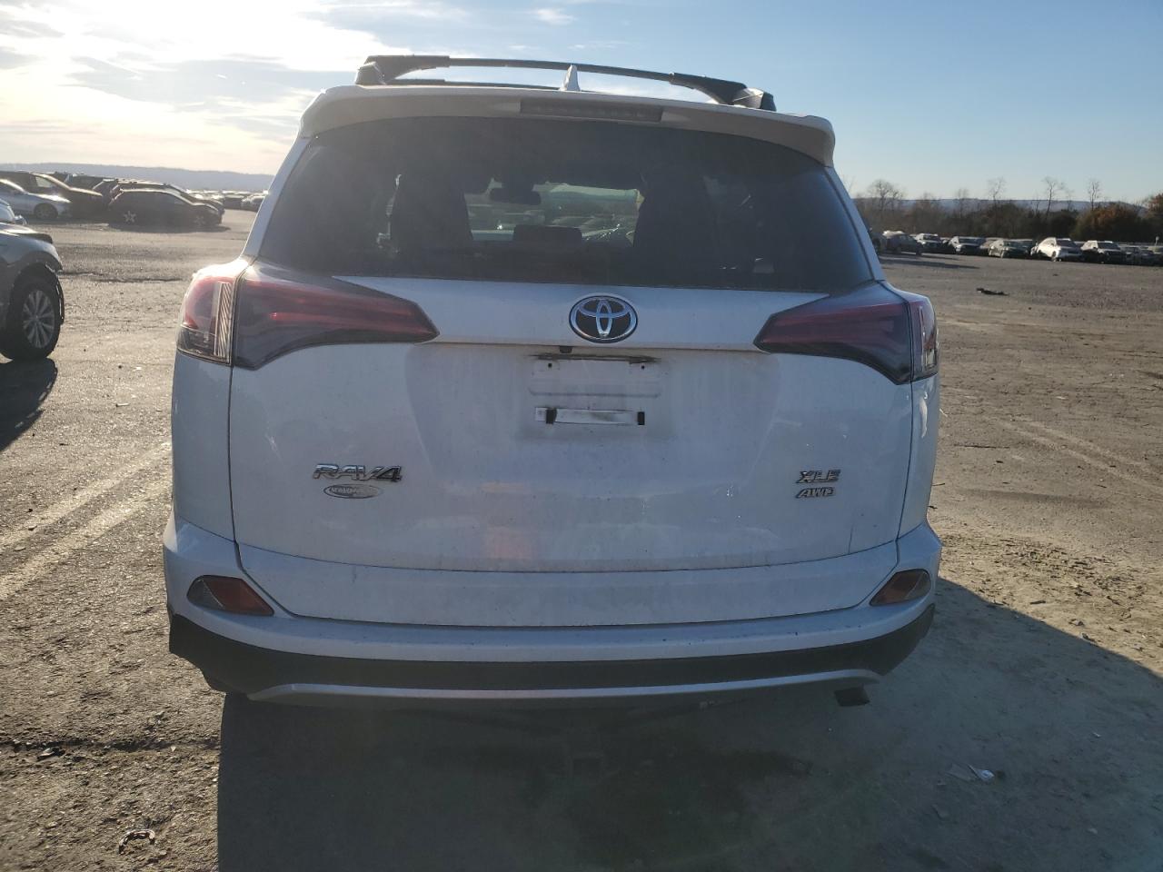 2018 Toyota Rav4 Adventure VIN: JTMRFREV8JJ734749 Lot: 79402704