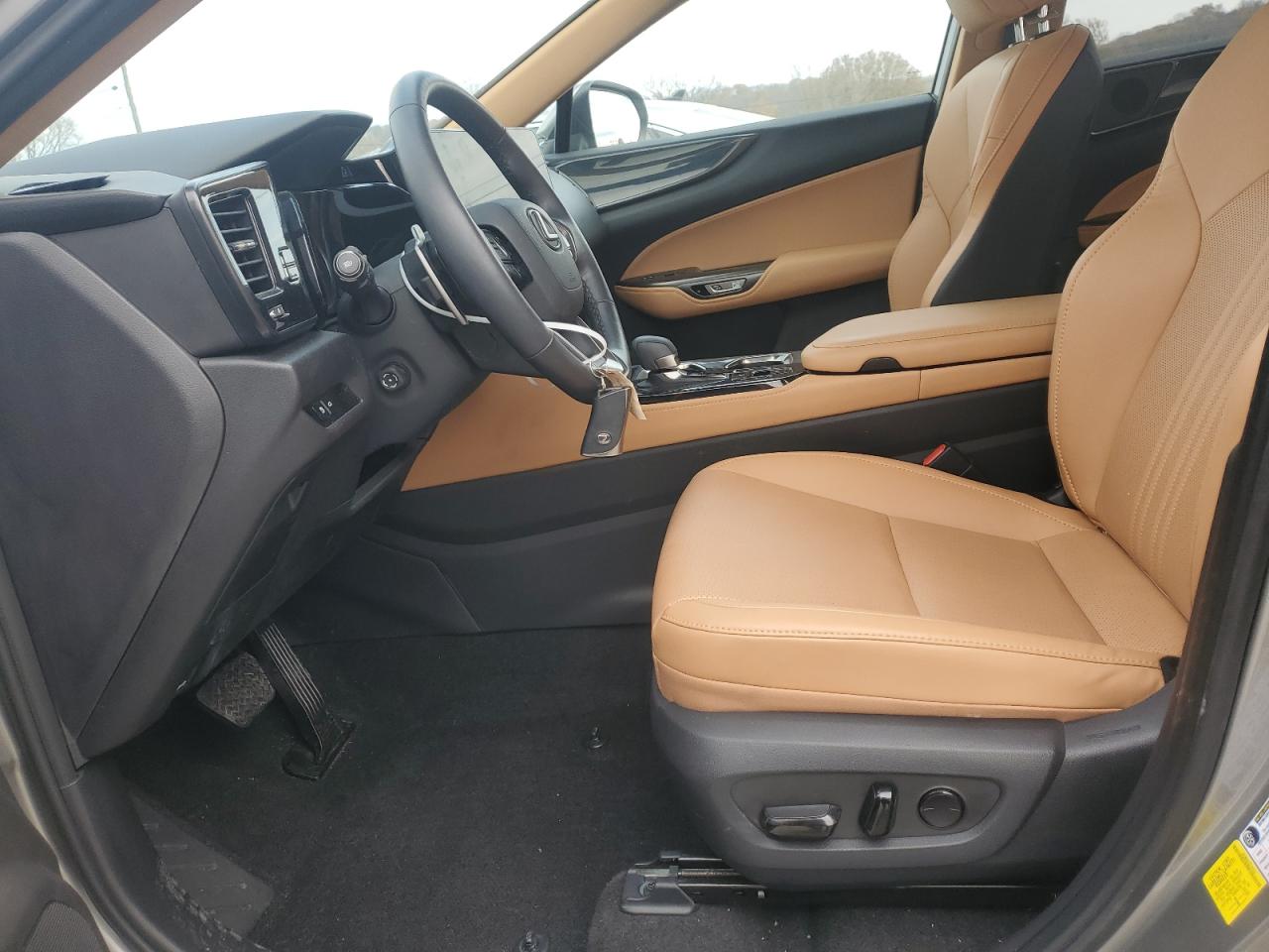 2022 Lexus NX - Image 7