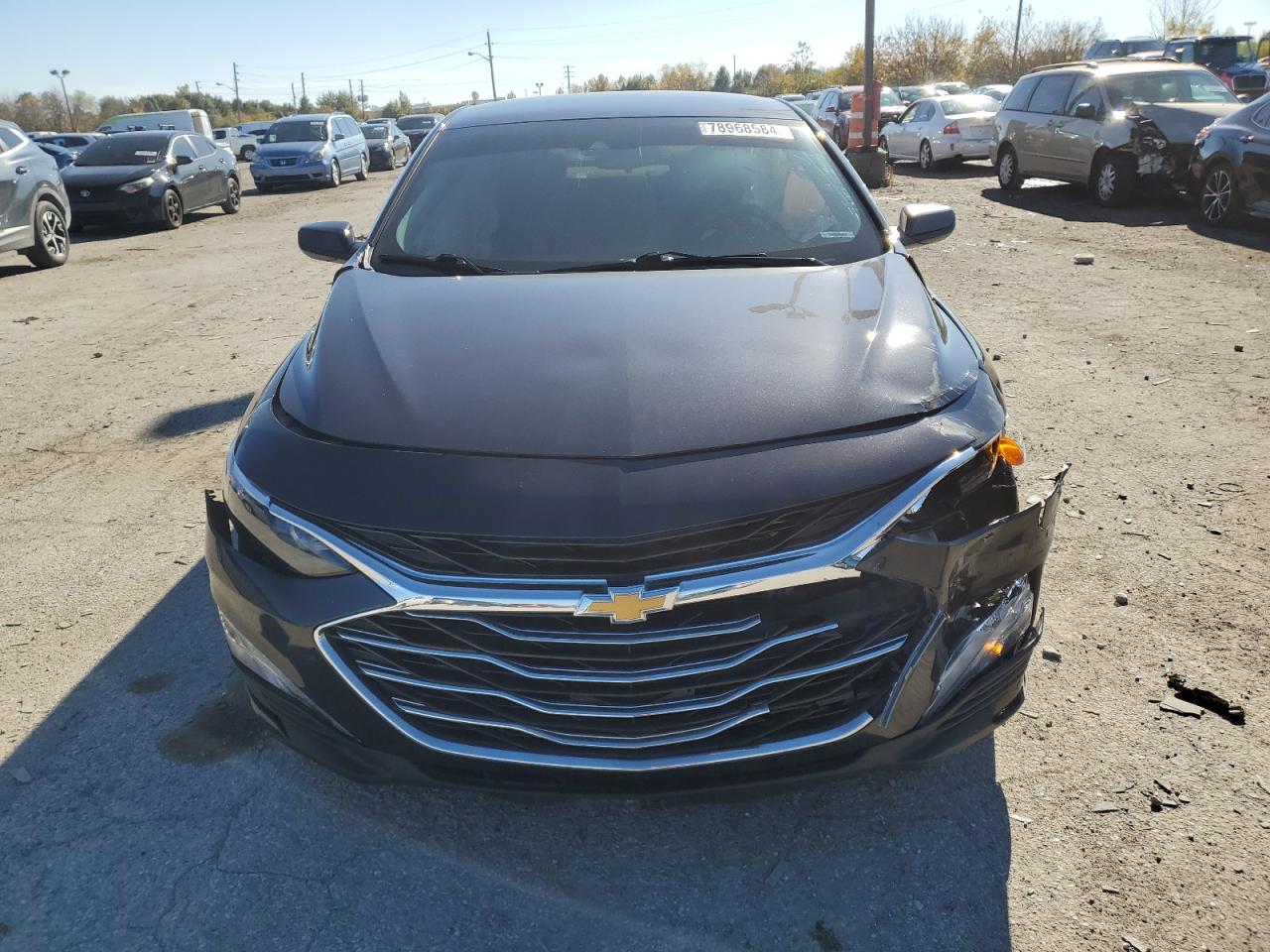 2022 Chevrolet Malibu - Image 5