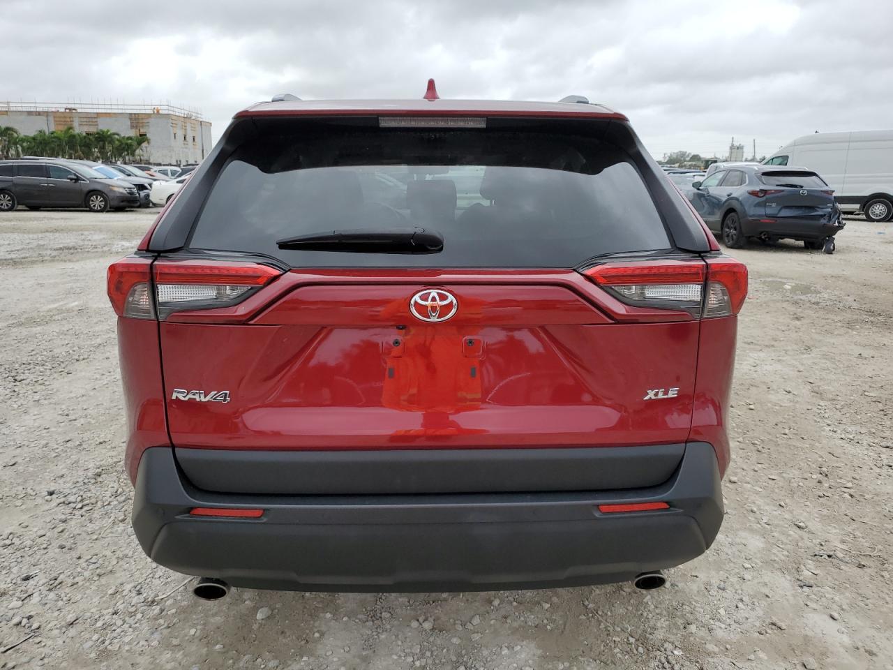 2022 Toyota Rav4 Xle Premium VIN: 2T3C1RFV5NW187577 Lot: 79654014