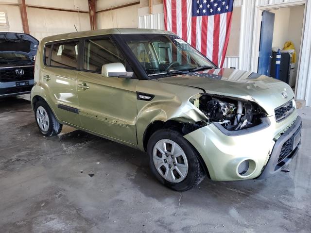  KIA SOUL 2013 Зелений