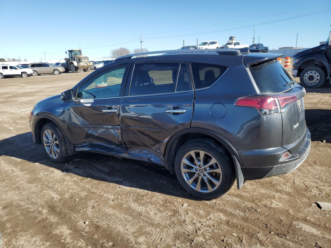 VIN JTMDJREV2HD067002 2017 TOYOTA RAV4 no.2