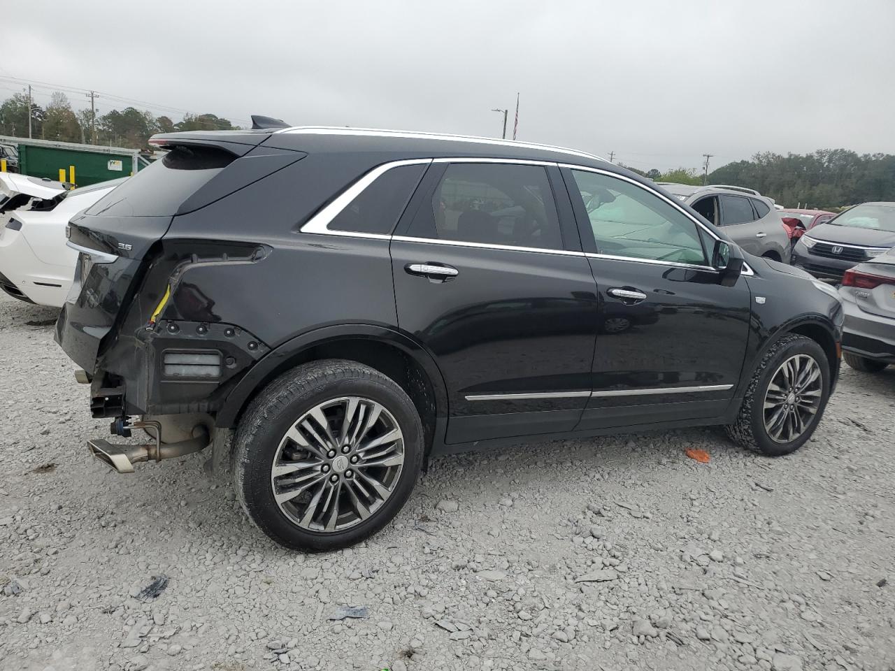 2019 Cadillac XT5 - Image 3