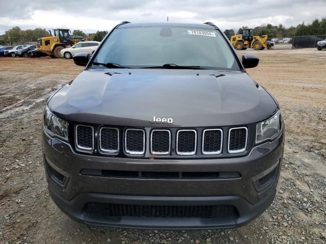  JEEP COMPASS 2018 Серый