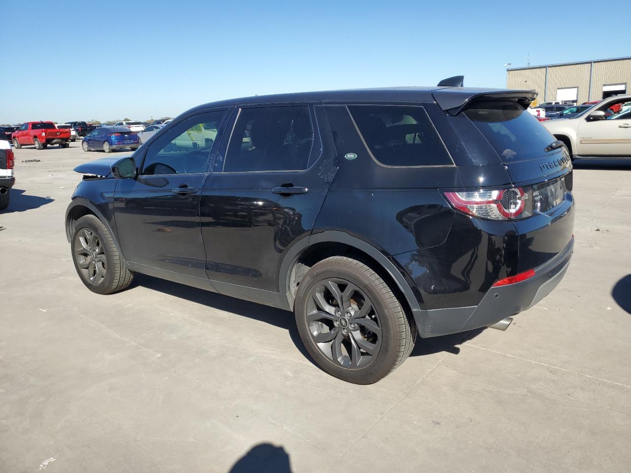 2019 Land Rover Discovery - Image 2
