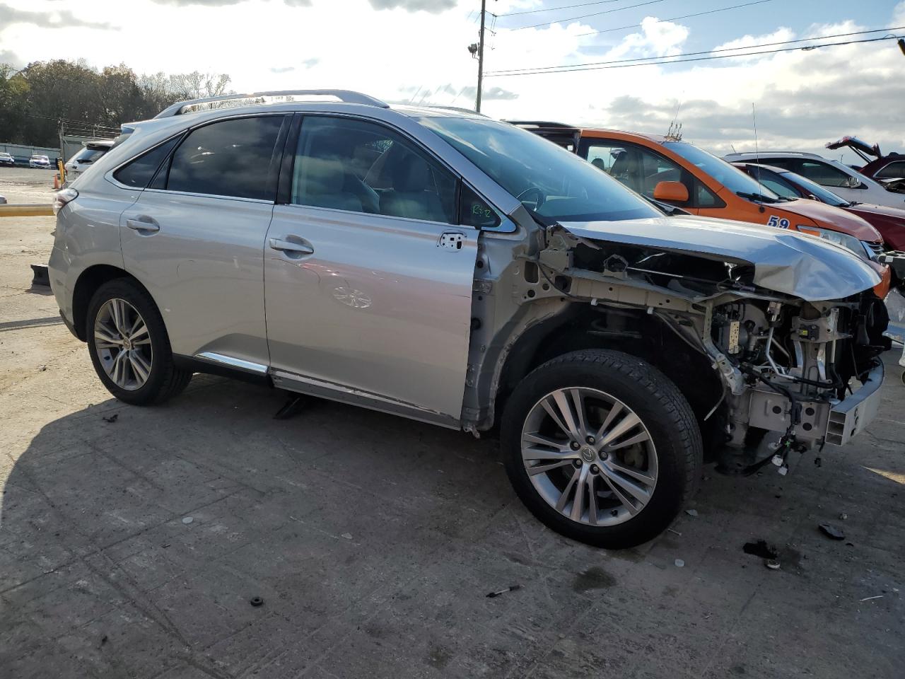 2015 Lexus RX - Image 4
