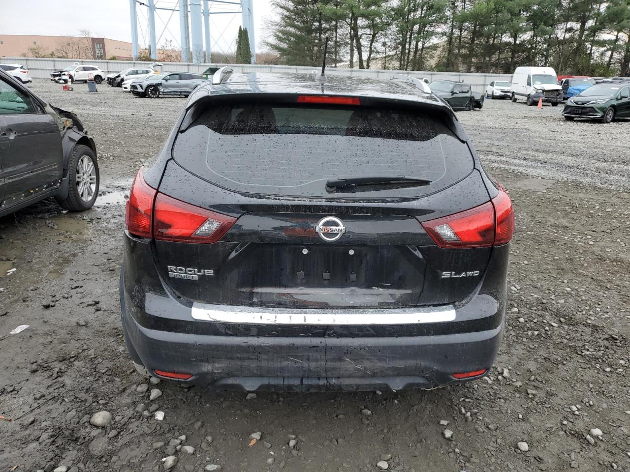 2017 Nissan Rogue Sport S VIN: JN1BJ1CR6HW120225 Lot: 81261754