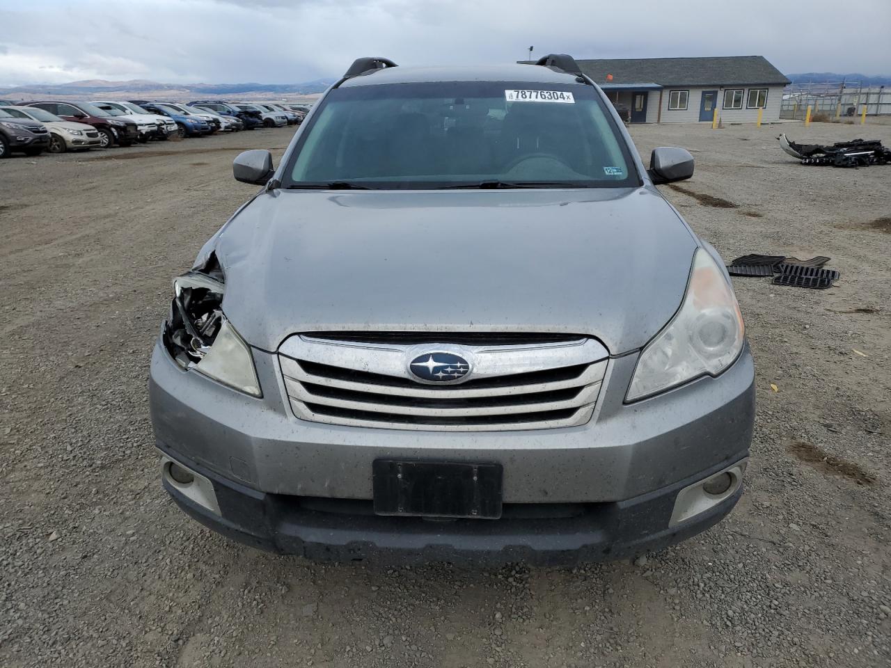 2011 Subaru Outback - Image 5