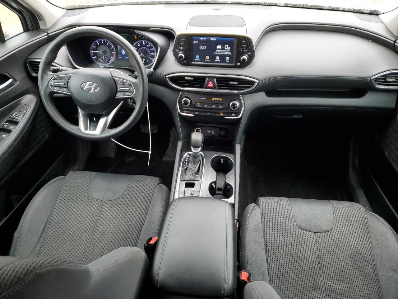 2019 Hyundai Santa Fe - Image 8