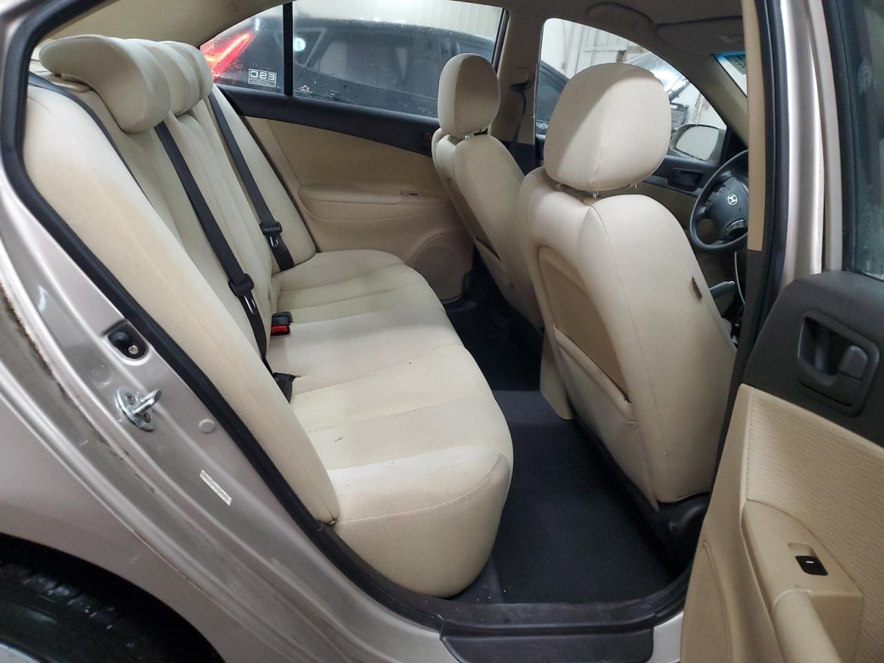 2009 Hyundai Sonata - Image 10