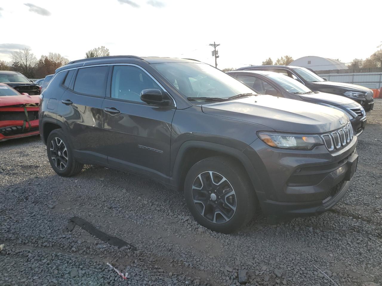 2022 Jeep Compass - Image 4