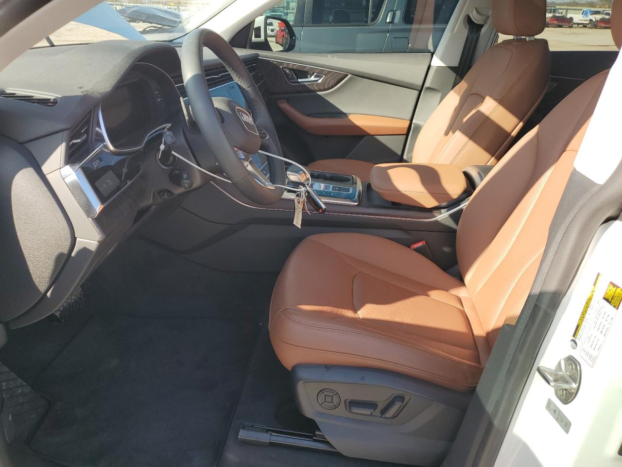 2022 Audi Q8 - Image 7