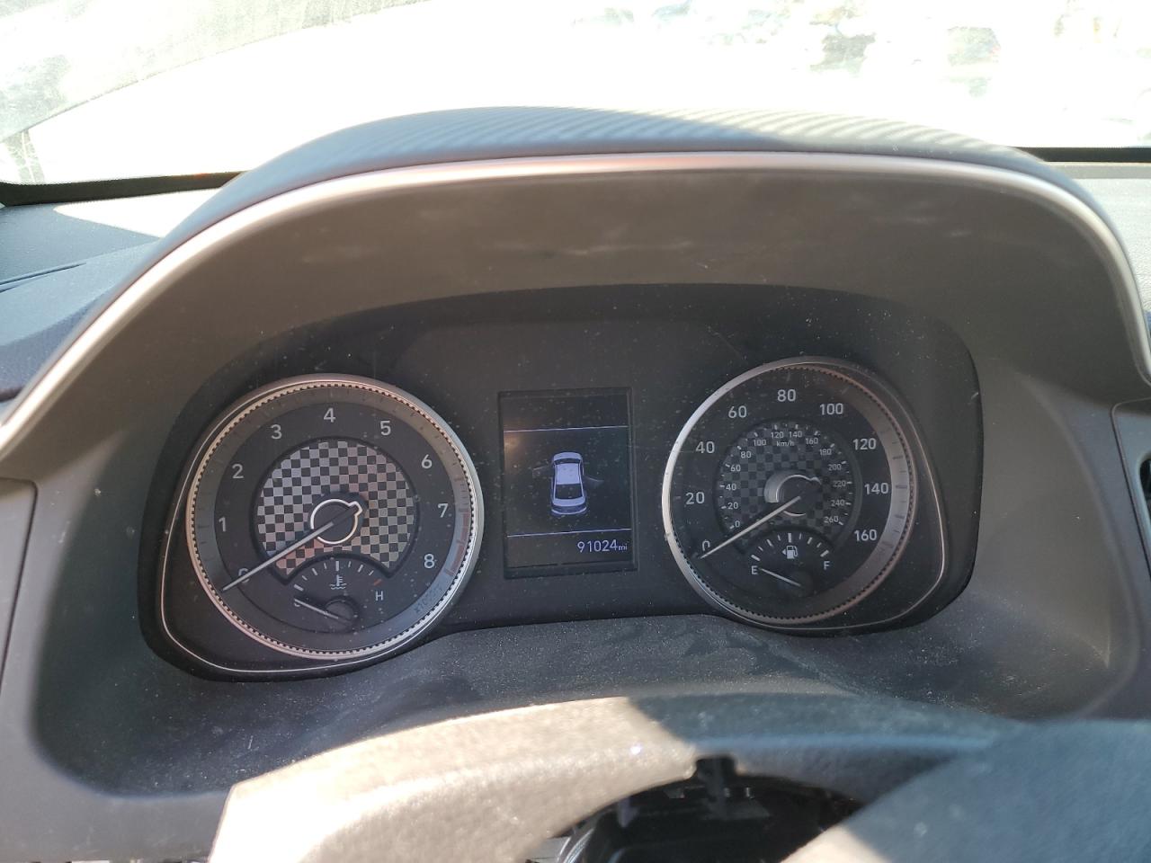 2020 Hyundai Elantra - Image 9