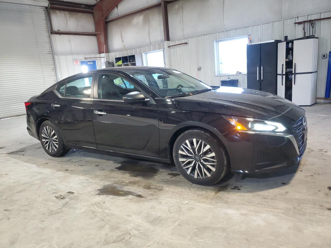 2024 Nissan Altima - Image 4