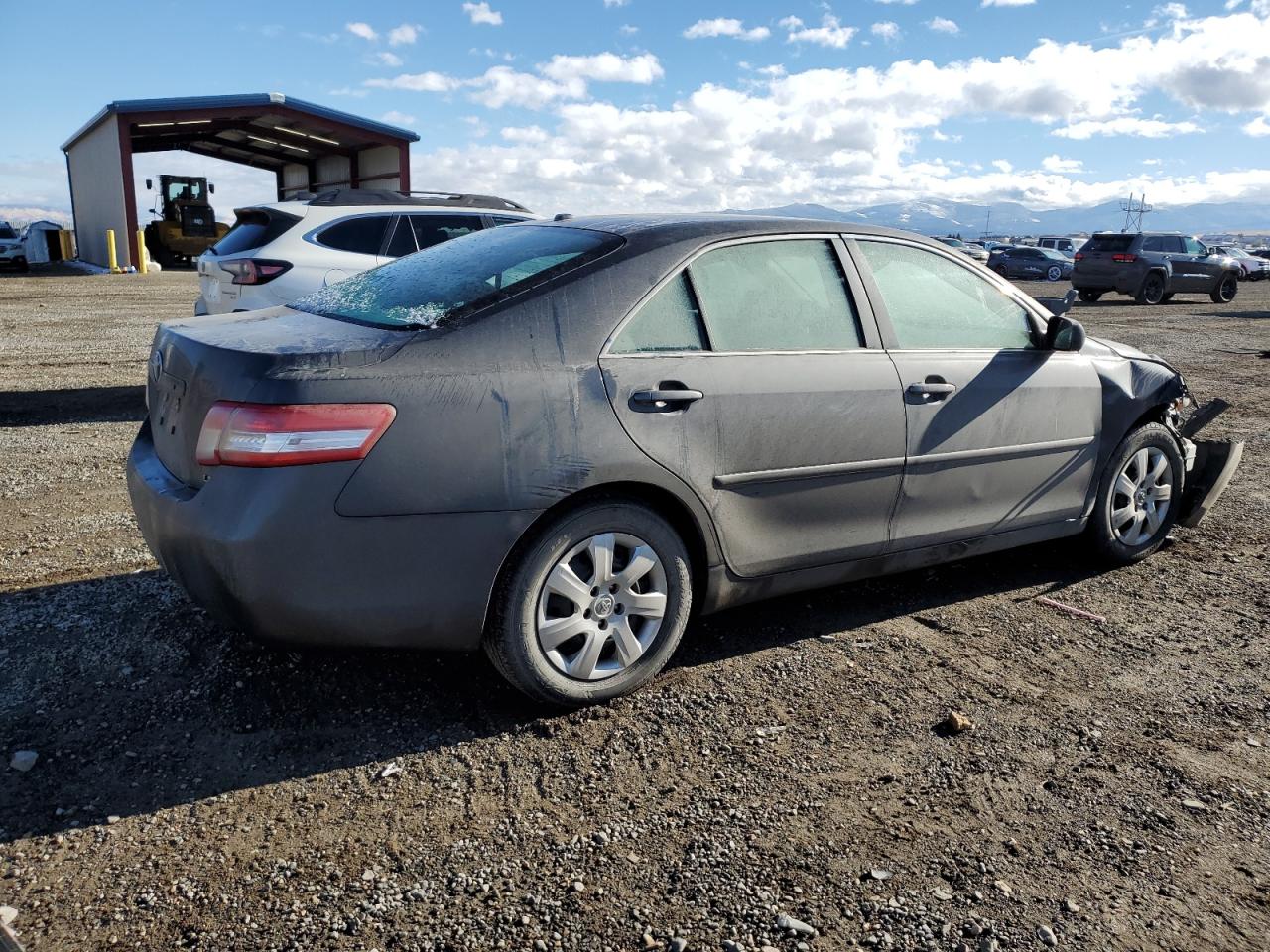 2010 Toyota Camry - Image 3