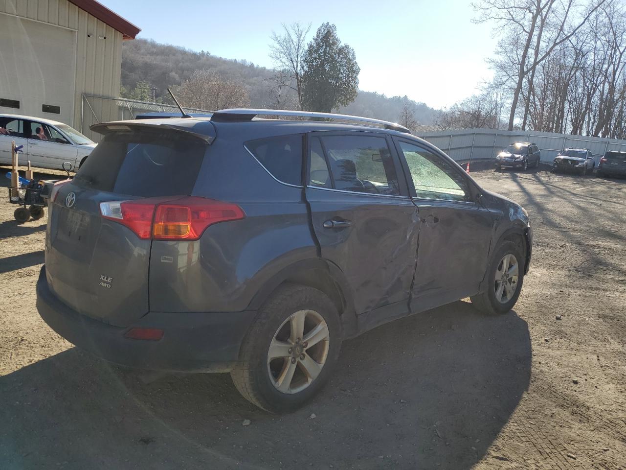 2013 Toyota RAV 4 - Image 3