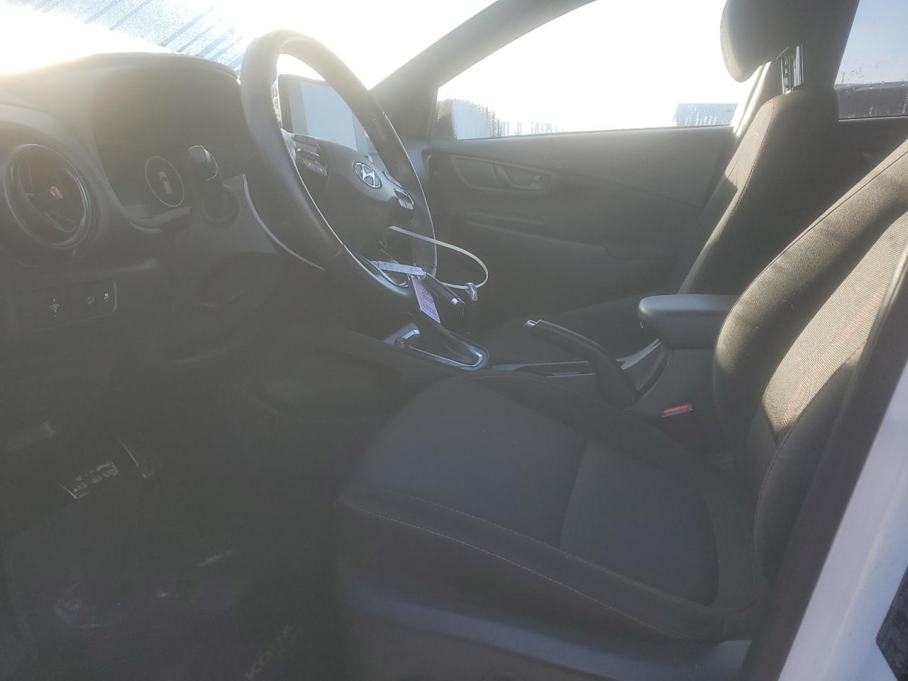 2022 Hyundai Kona - Image 7