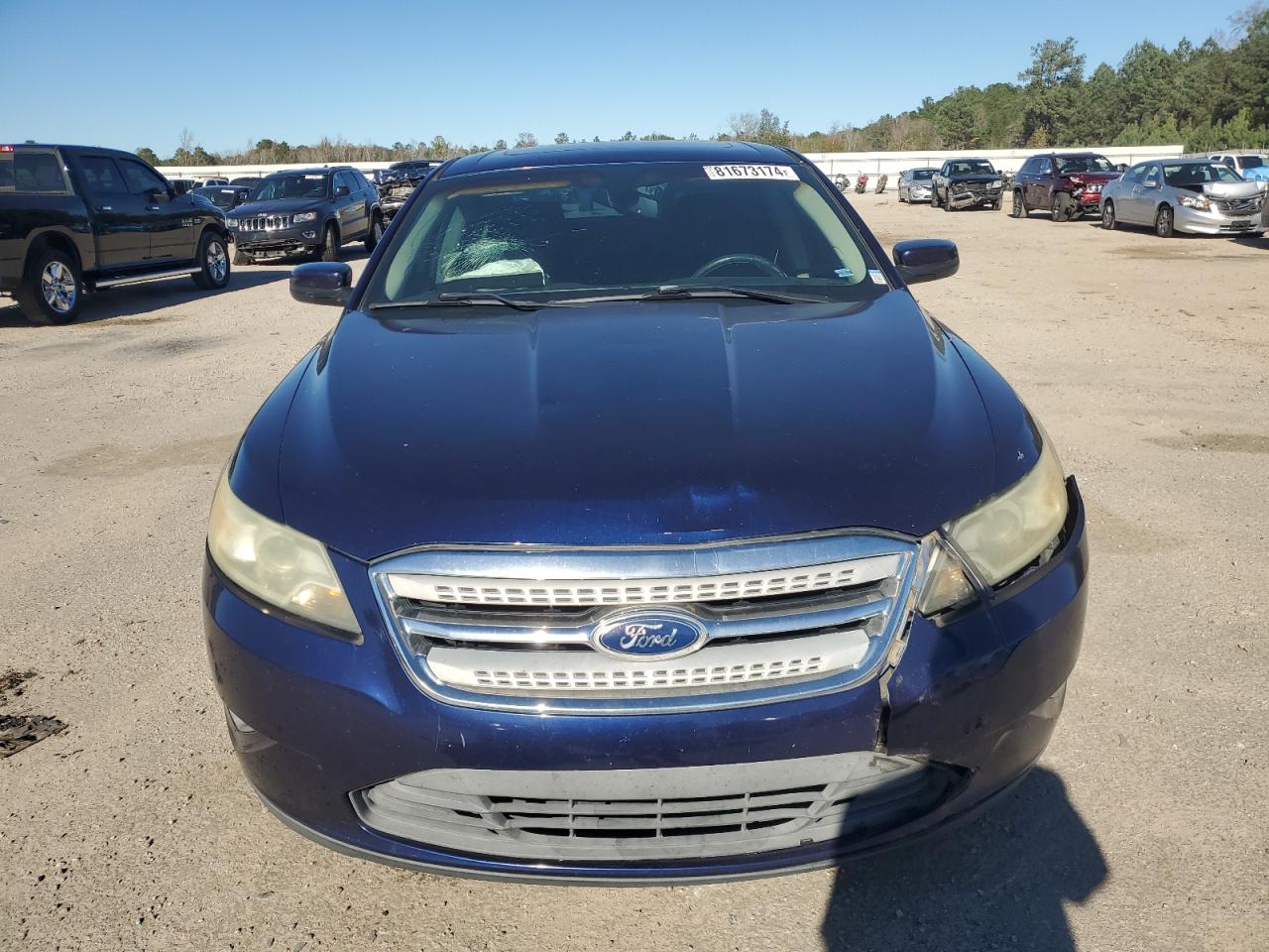 2011 Ford Taurus - Image 5