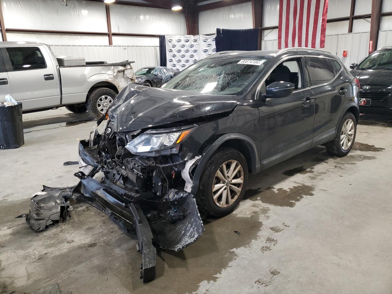 2019 Nissan Rogue - Image 1