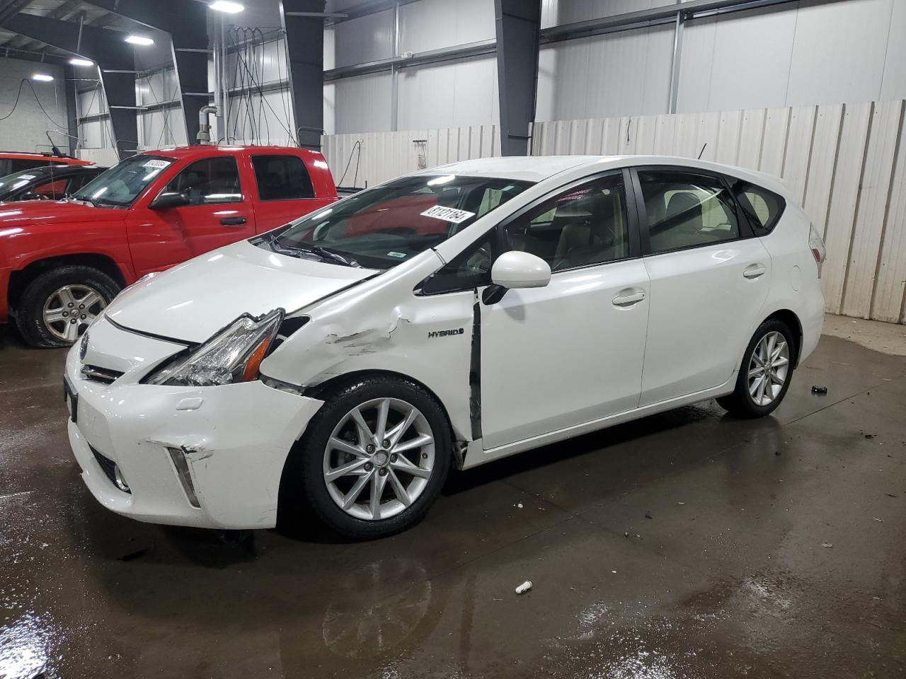 VIN JTDZN3EU6EJ002388 2014 TOYOTA PRIUS no.1