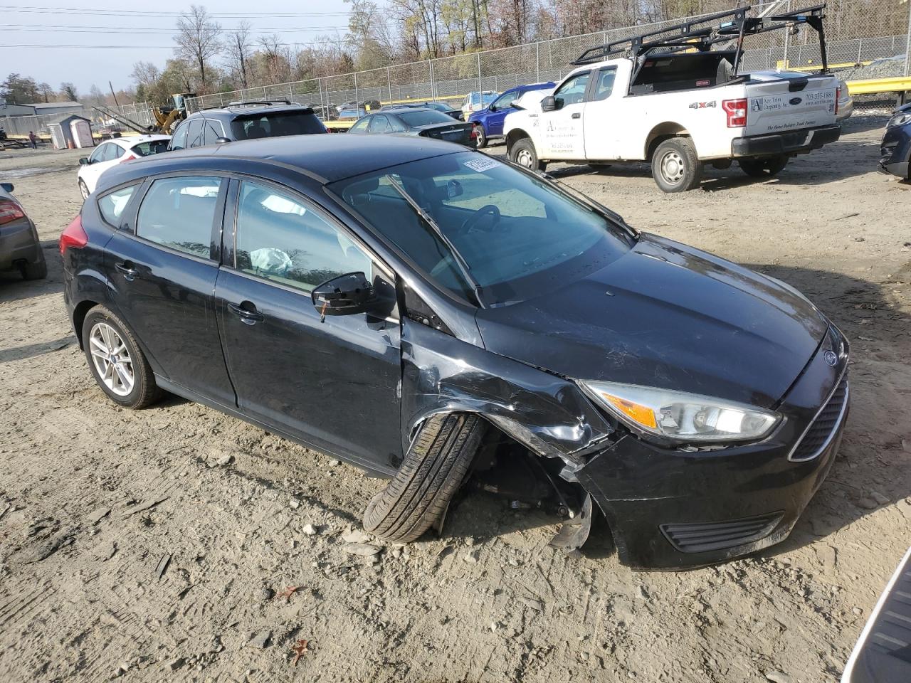 2017 Ford Focus - Image 4