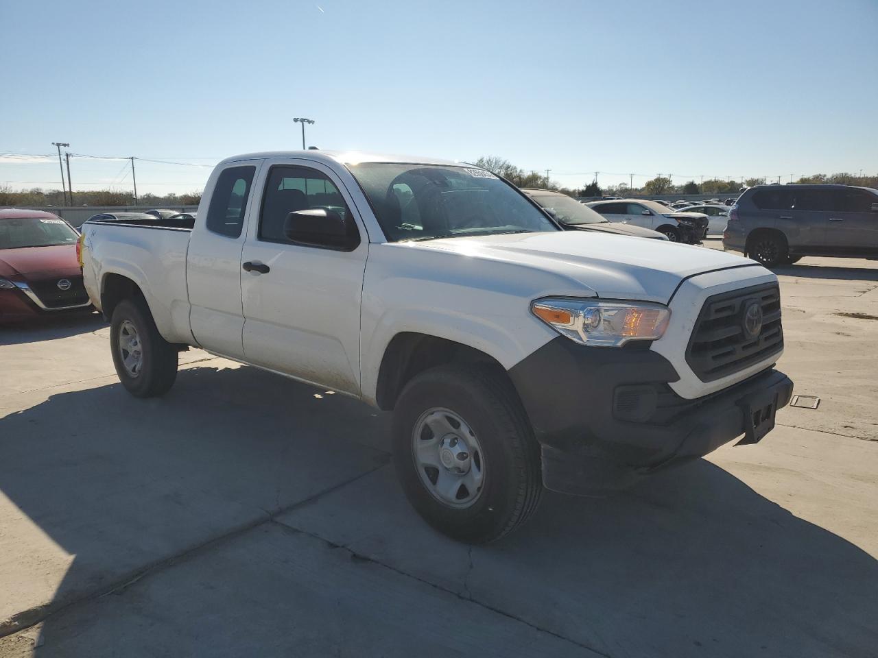 VIN 5TFRX5GN2JX122207 2018 TOYOTA TACOMA no.4