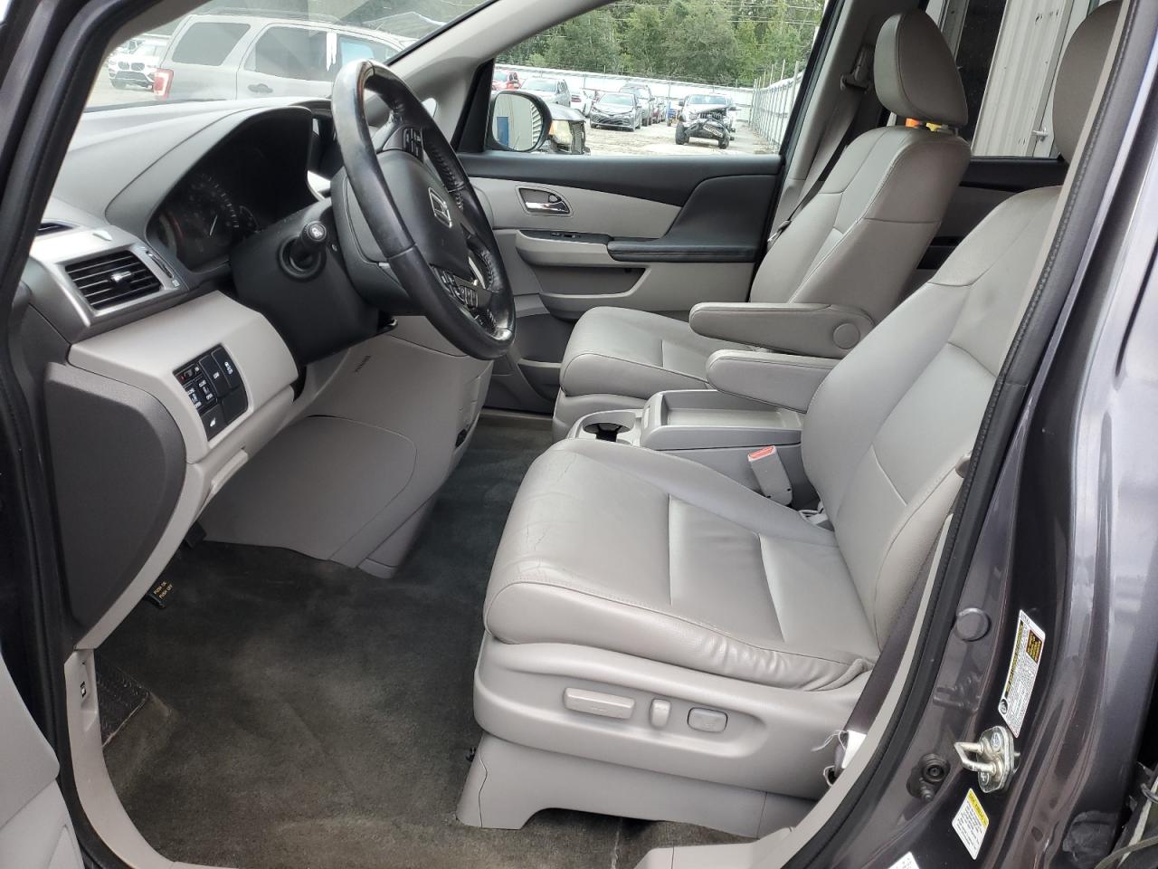 2016 Honda Odyssey - Image 7