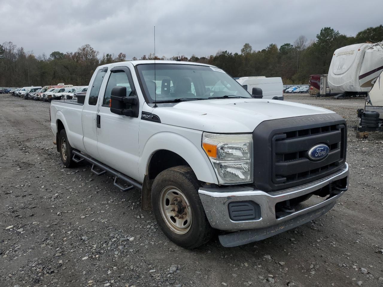 2011 Ford F250 - Image 4