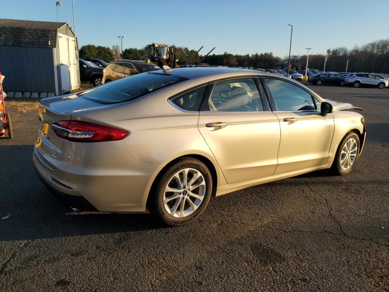 2019 Ford Fusion - Image 3