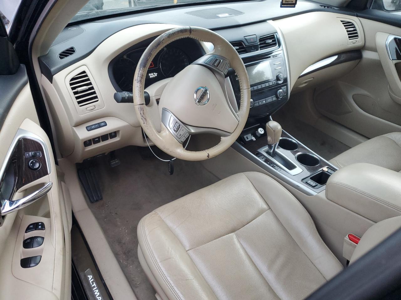 2013 Nissan Altima - Image 8