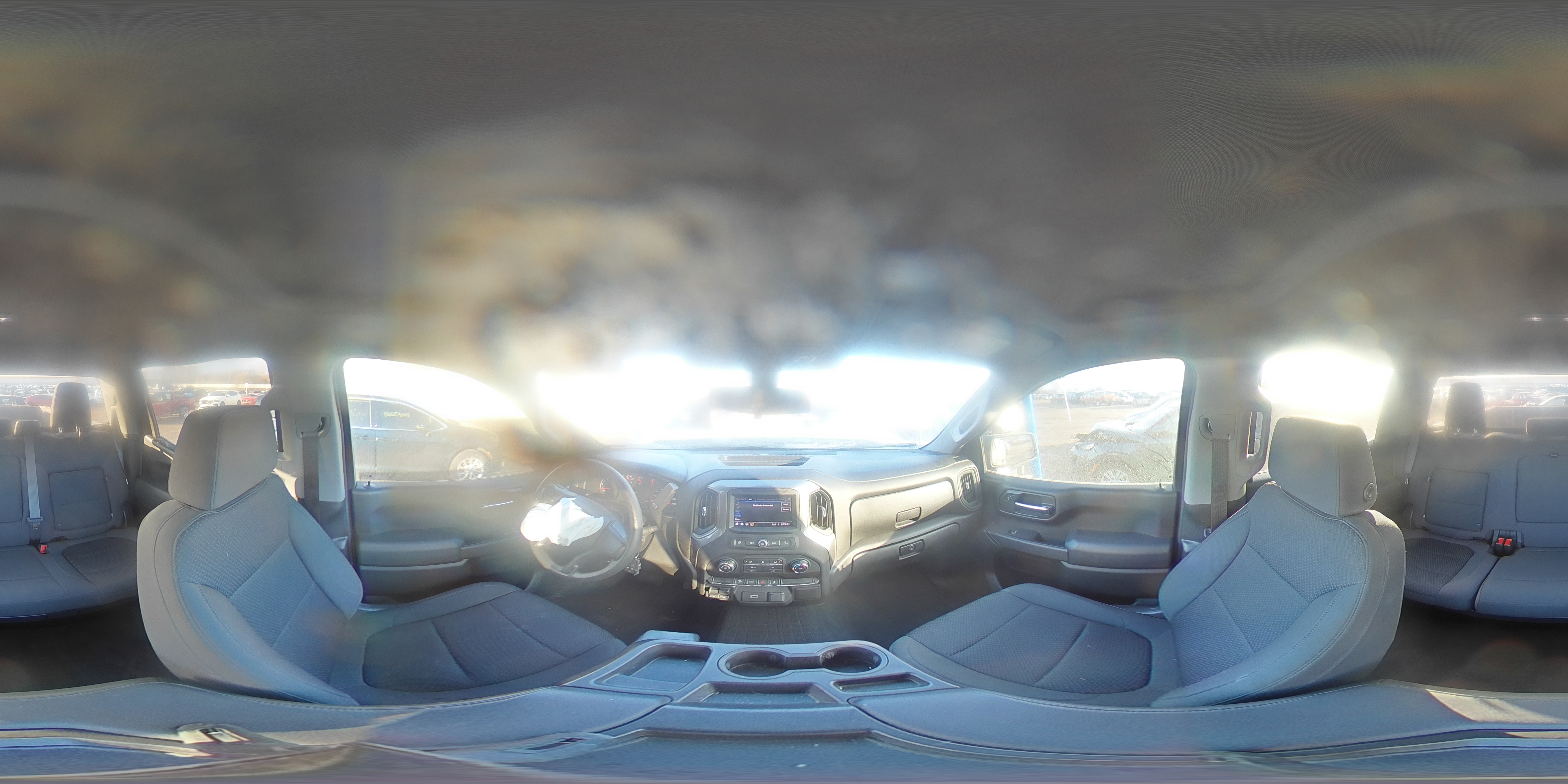 2020 Chevrolet Silverado - Image 13