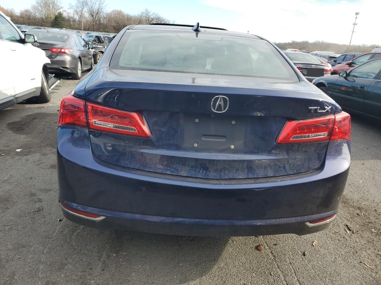 2018 Acura TLX - Image 6
