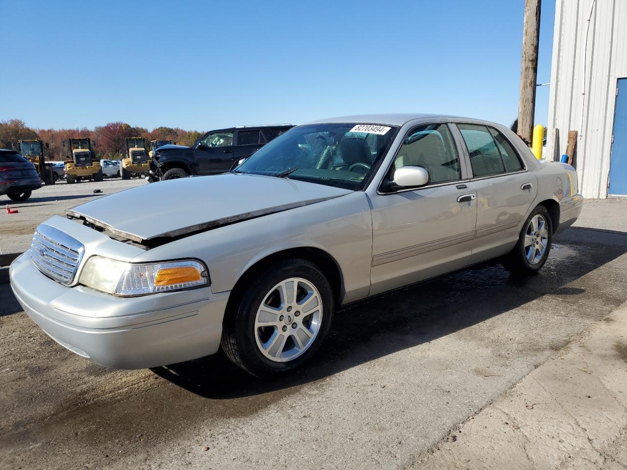2011 Ford Crown Victoria - Image 1