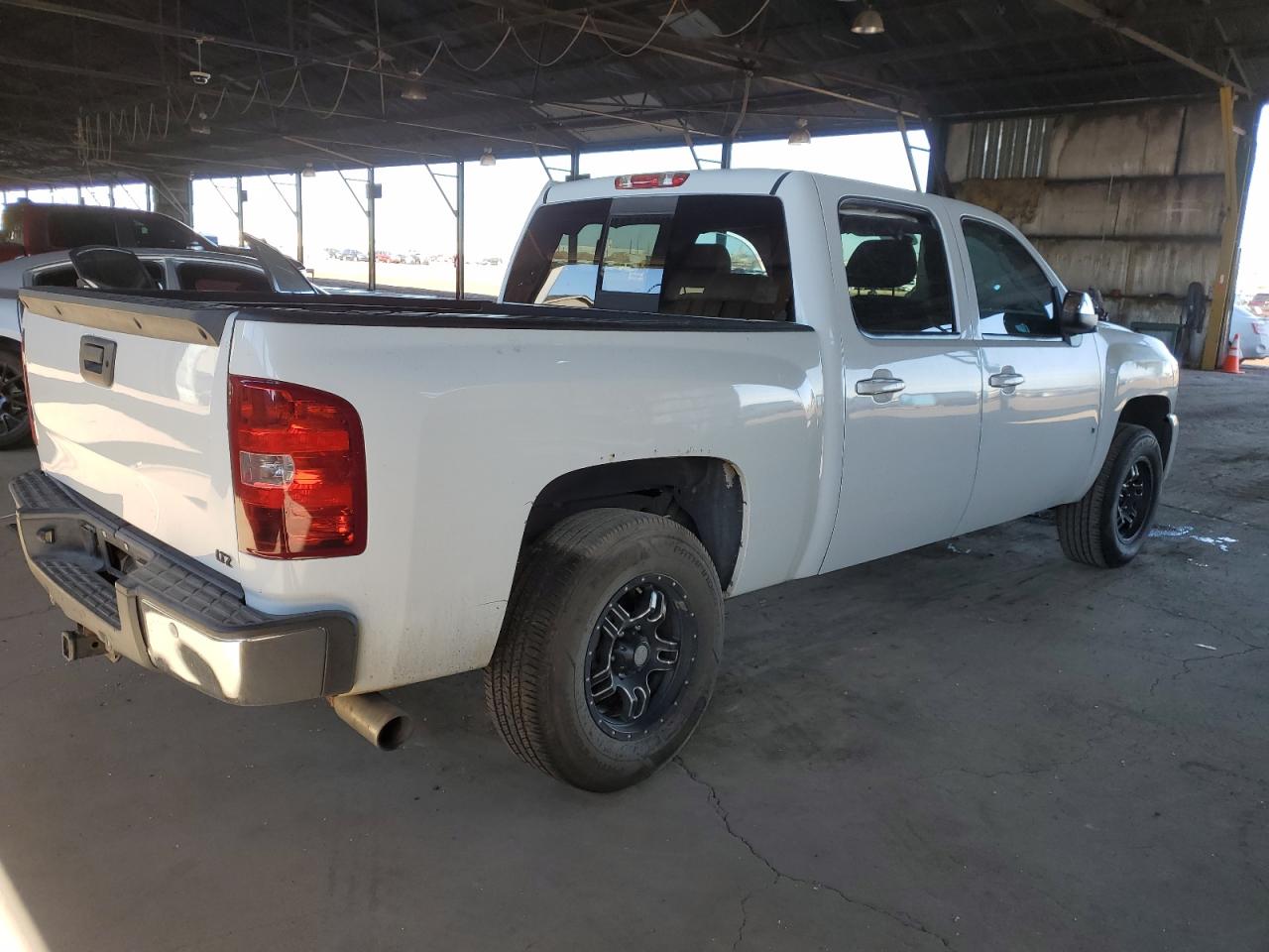 2007 Chevrolet Silverado K1500 Crew Cab VIN: 2GCFK13Y671693781 Lot: 78435794