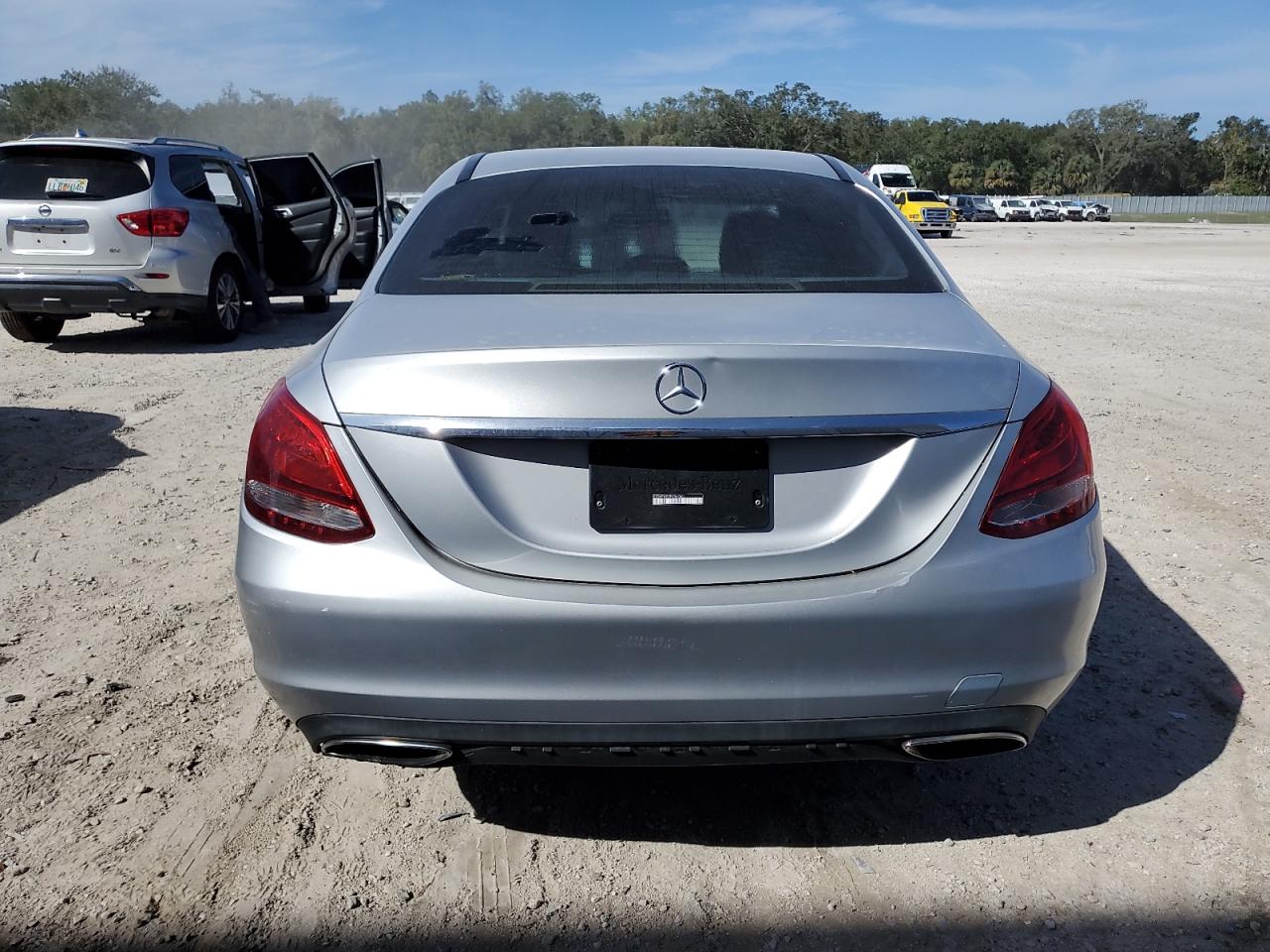 VIN 55SWF4JB2FU067661 2015 MERCEDES-BENZ C-CLASS no.6