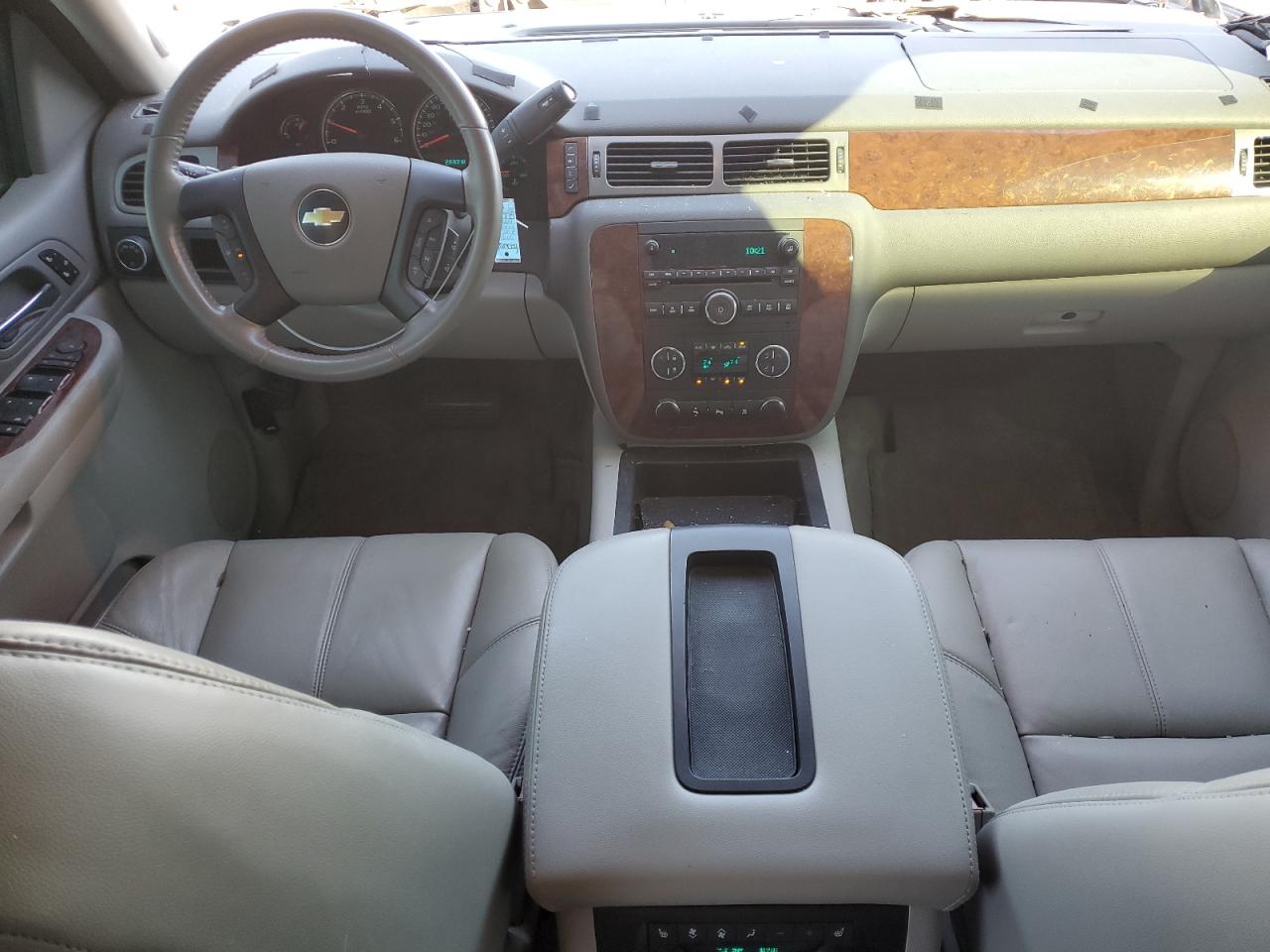 2009 Chevrolet Tahoe - Image 8