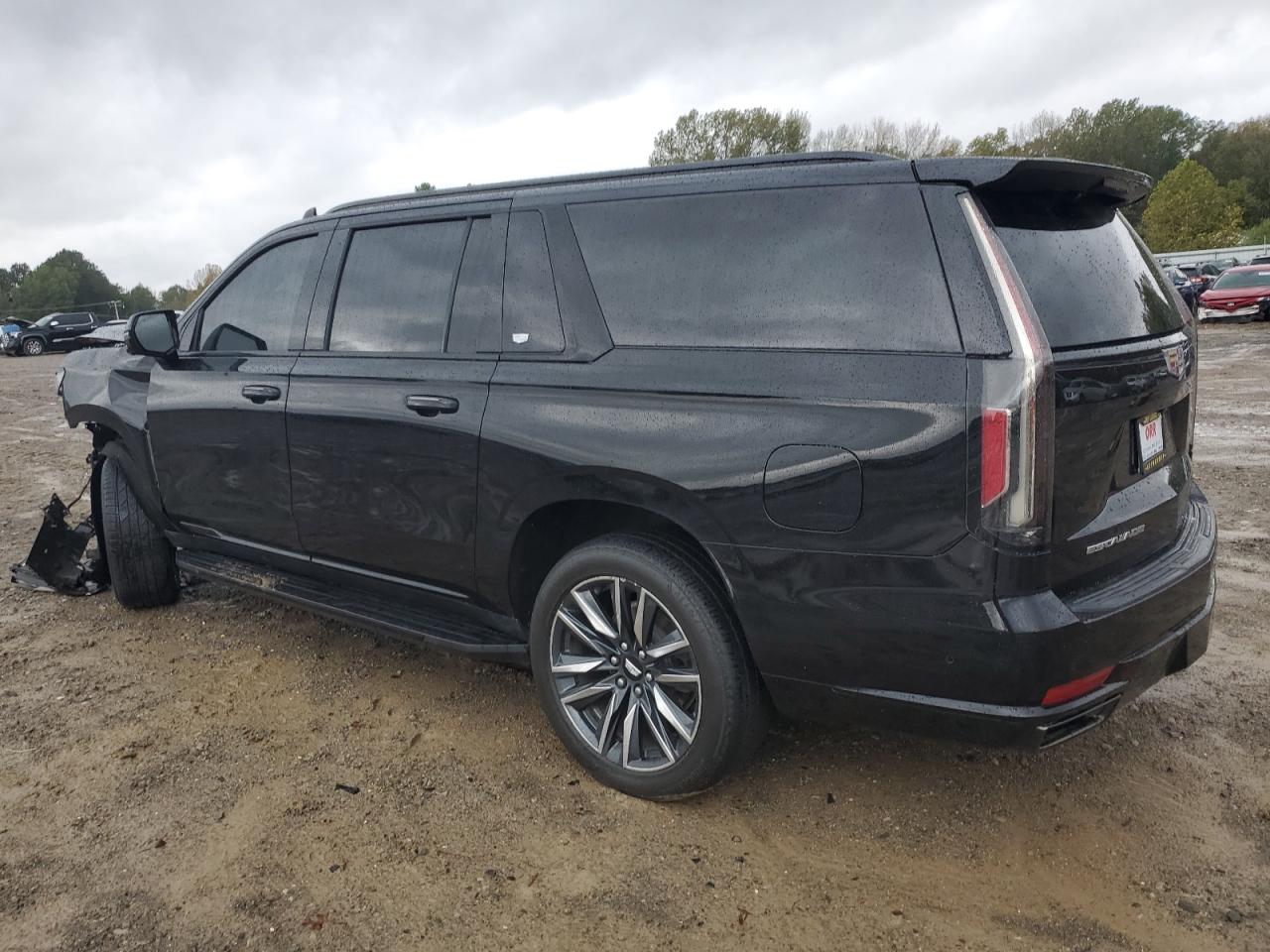 2021 Cadillac Escalade - Image 2