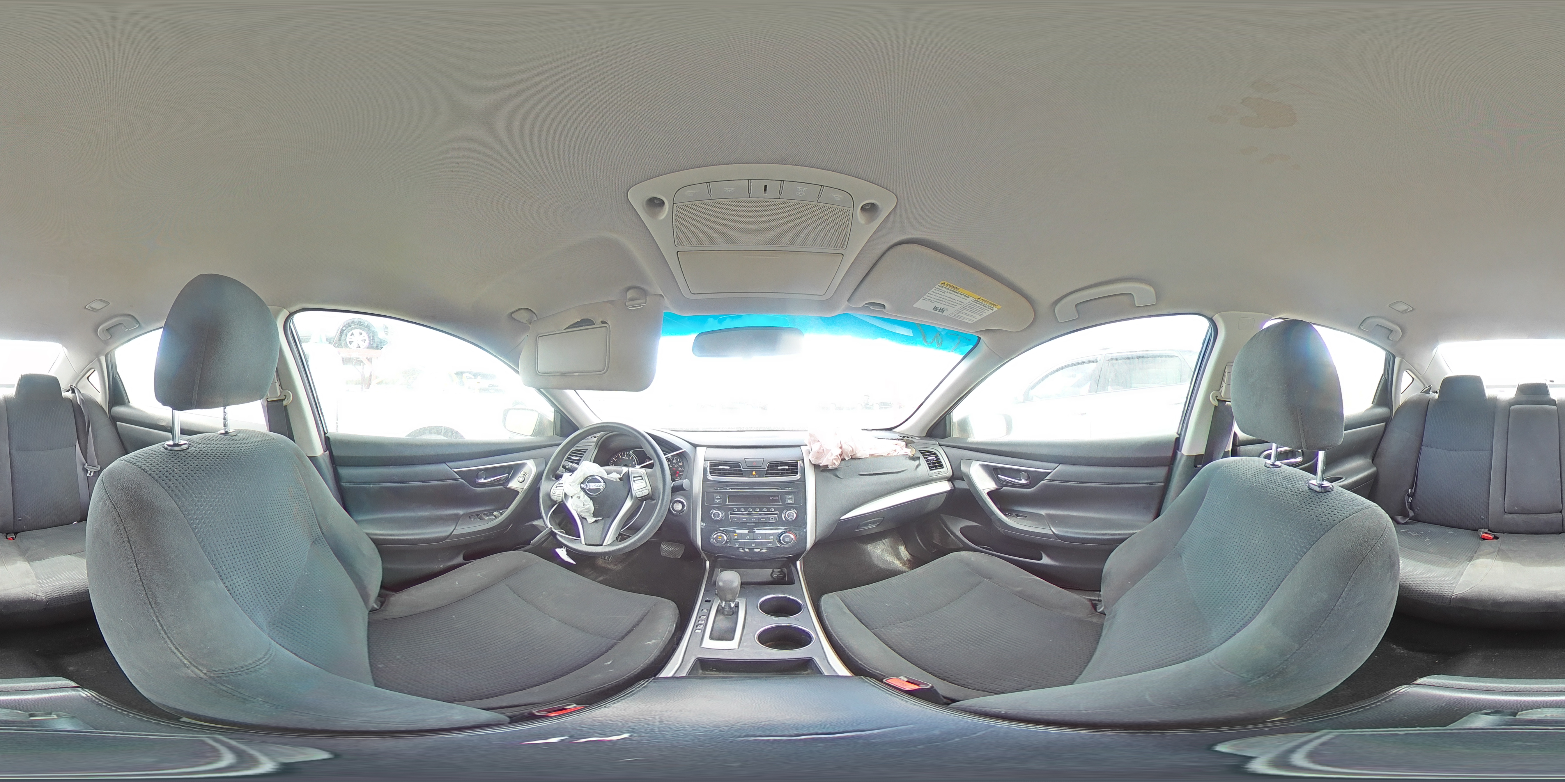 2015 Nissan Altima - Image 13