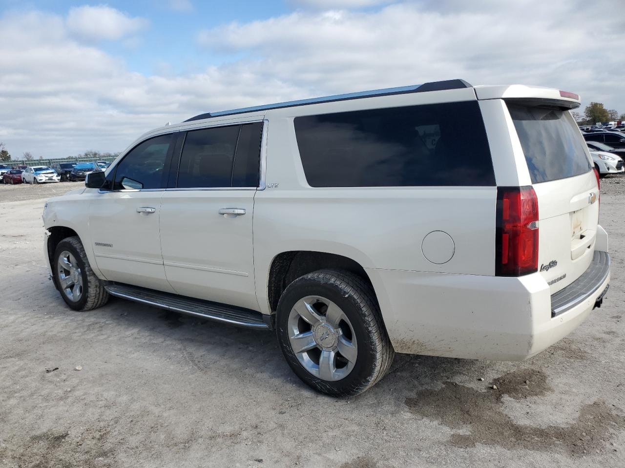 2015 Chevrolet Suburban - Image 2