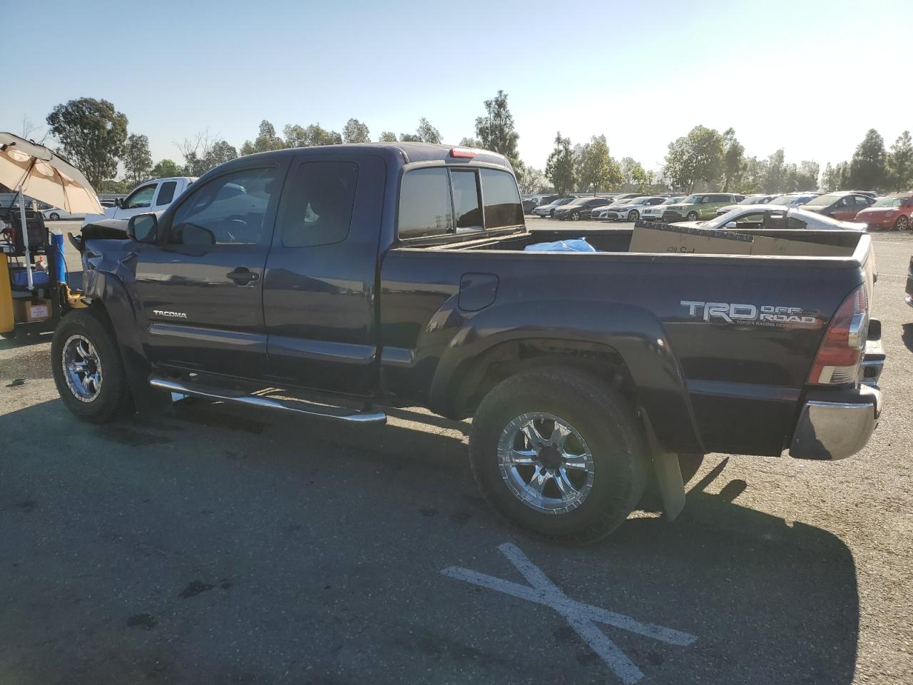 2013 Toyota Tacoma - Image 2