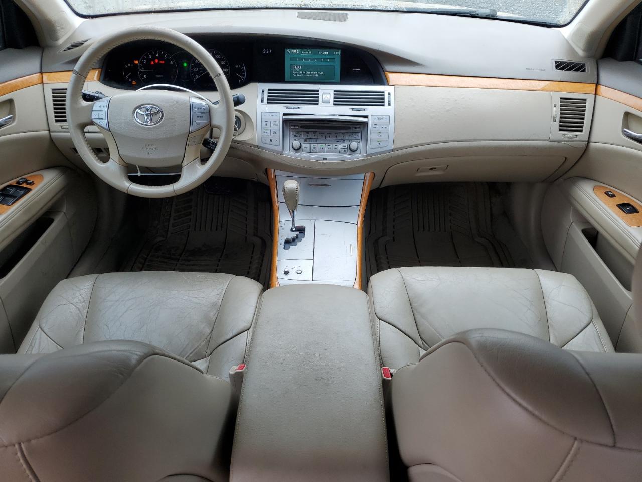 2007 Toyota Avalon - Image 8