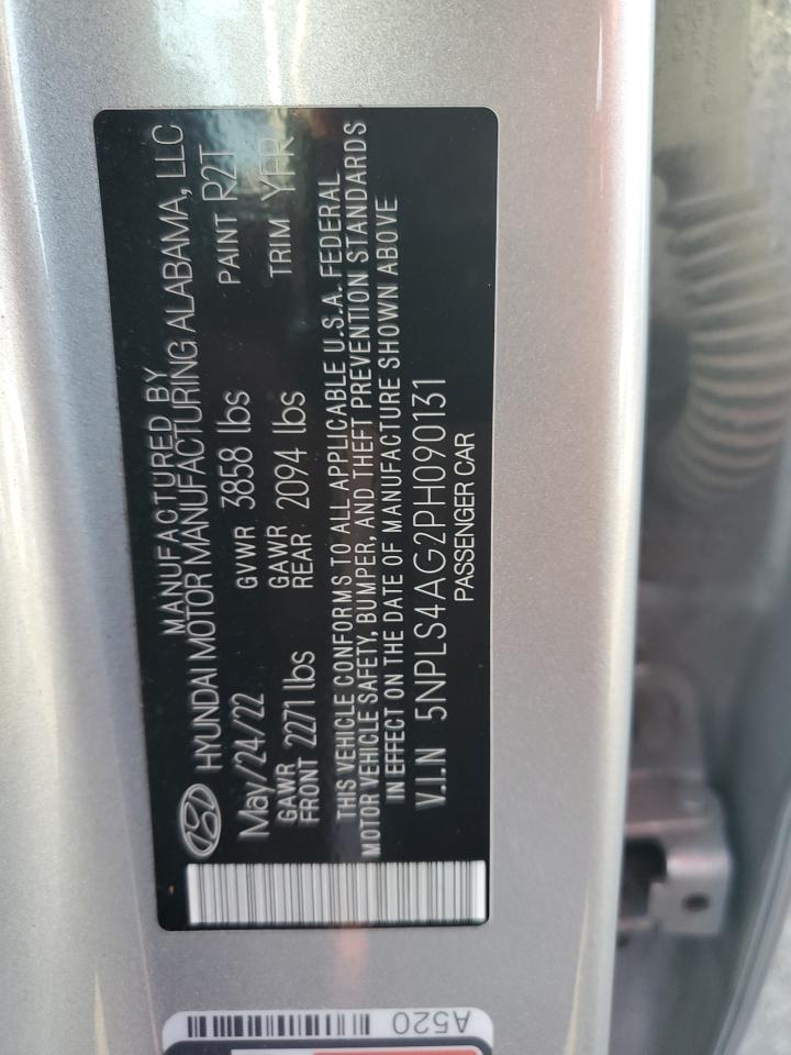 2023 Hyundai Elantra - Image 13