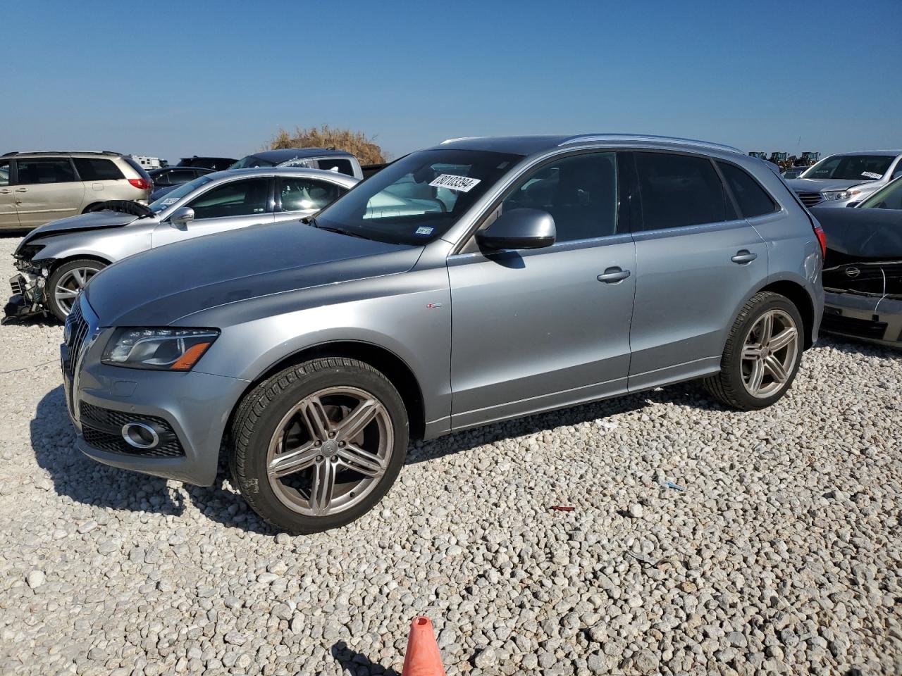 2010 Audi Q5 - Image 1