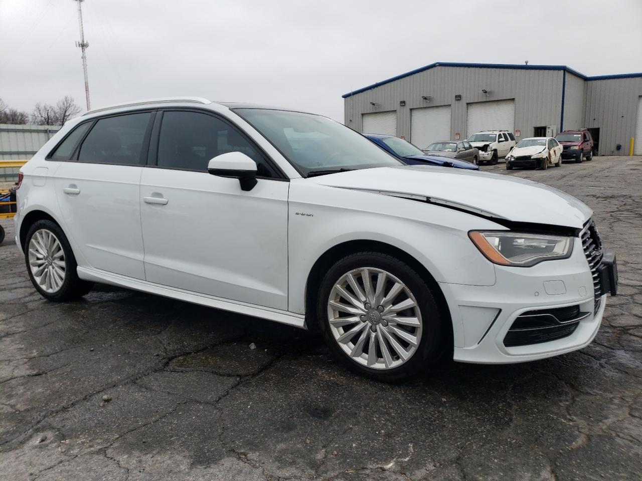 2016 Audi A3 - Image 4